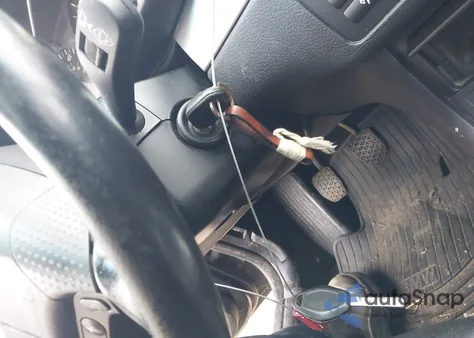 2004 BMW 325Xi из США, поврежденный, VIN WBAEU334X4PF61958